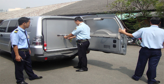 ÁP TẢI HÀNG HÓA, TÀI SẢN CÓ GIÁ TRỊ